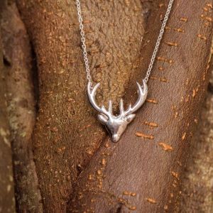 SUVANI 925 Sterling Silver Vintage Stag Deer Elk Head Pendant Necklace 17.5 inches Women Jewelry