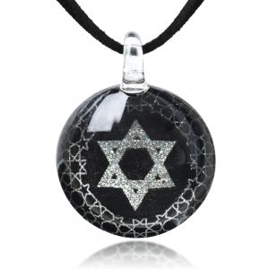 SUVANI Hand Blown Glass Black Silver Star of David Symbol Cabochon Round Pendant Necklace 17-19”