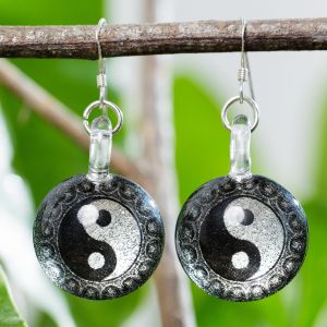 SUVANI Sterling Silver Hand Blown Murano Glass Yin Yang Symbol Black & White Round Dangle Earrings